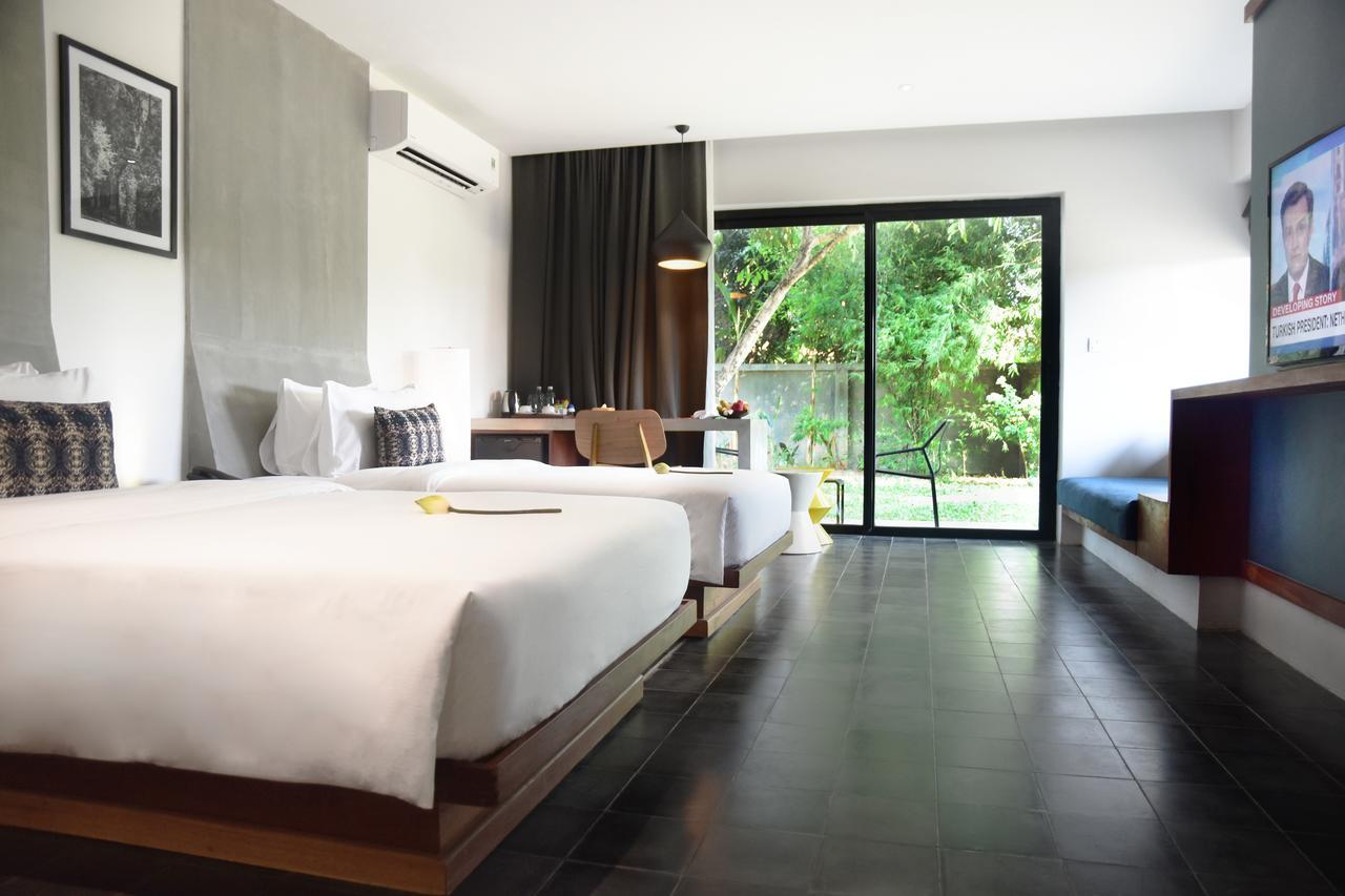 Hillocks & Hotel 5*